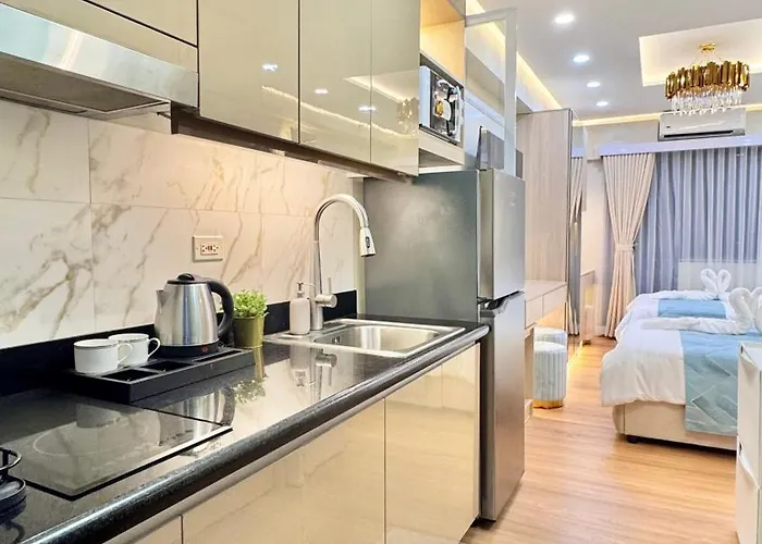 Sm Moa Near Naia Airports The B's Crib Moa Hotel 5*